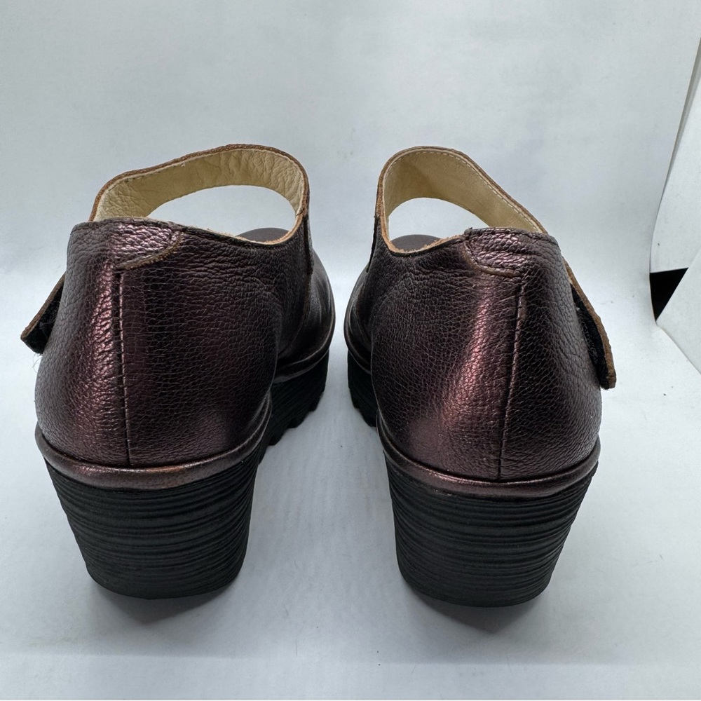 Fly London Metallic Mary Janes Sz 7.5 - Picture 10 of 13